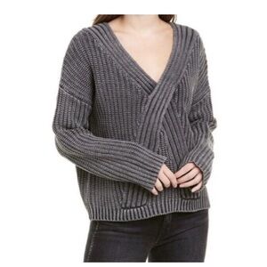 Wild fox Gray V-Neck Chunky Knit Sweater size Small